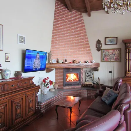 בית הארחה Aurora