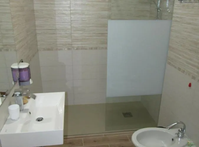 Pensión Aurora Quargnento